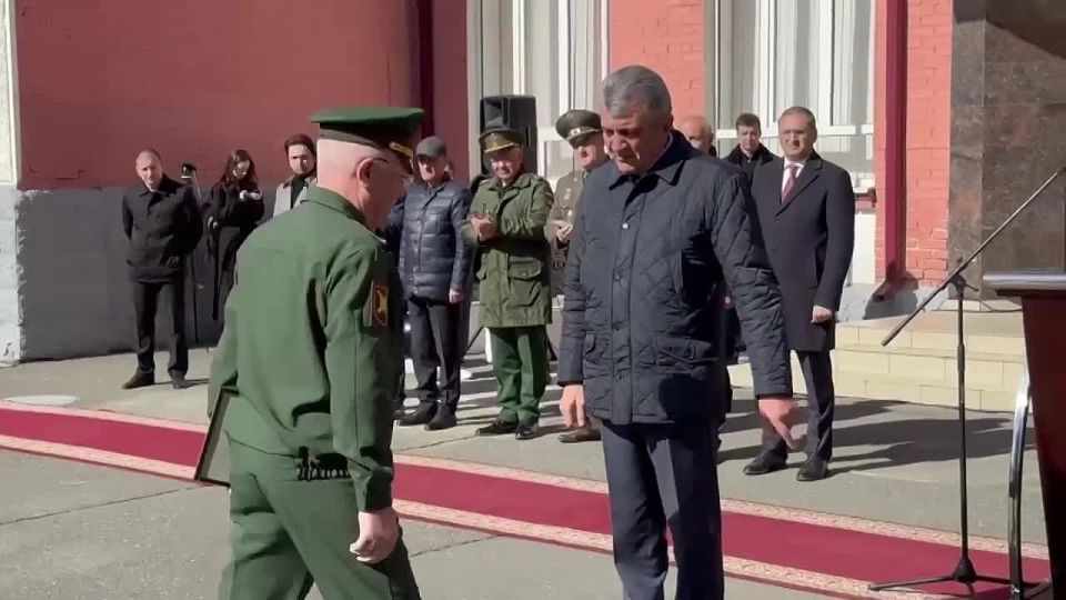 � ������� ������� ������ ���� � ���������� ��� ��������� ��������� ������ ������������� �����������, � �������