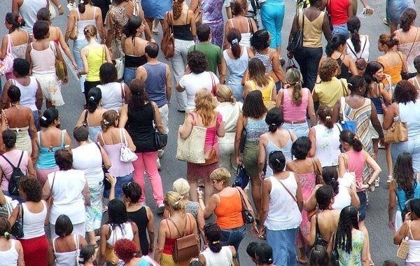 Мудрость толпы: Почему общественное мнение может быть опасным