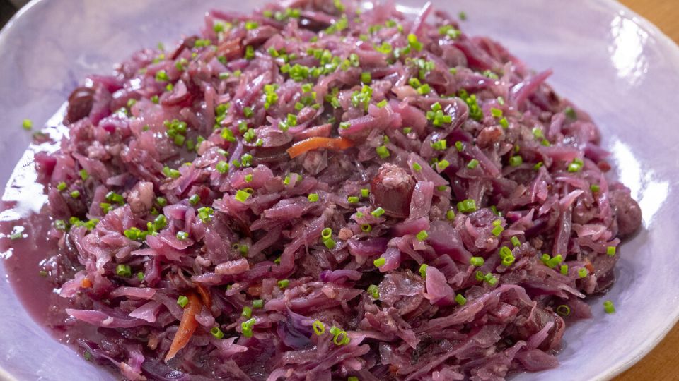 Согрейте зиму ароматным бигосом: рецепт, который стоит попробовать