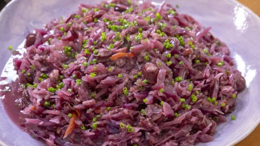 Согрейте зиму ароматным бигосом: рецепт, который стоит попробовать