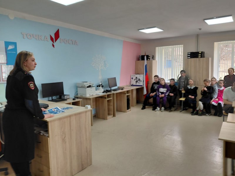 В высокогорных селах Северной Осетии инспекторы по делам несовершеннолетних Ирафского района продолжают проводить активную профилактическую работу