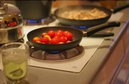 Газовая или электрическая плита: как выбрать идеальный вариант для вашей кухни