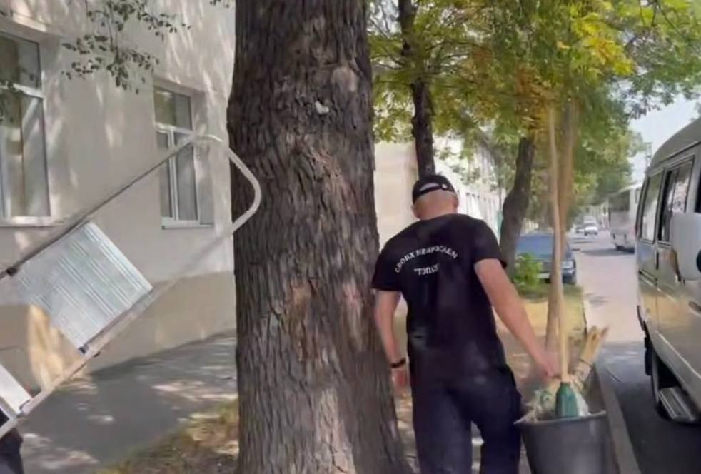 Сергей Меняйло: Волонтёрский отряд «Своих не бросаем «Топаз» продолжает помогать семьям участников специальной военной операции Сергей Меняйло: Волонтёрский отряд «Своих не бросаем «Топаз» продолжает помогать семьям участников специальной военной операции