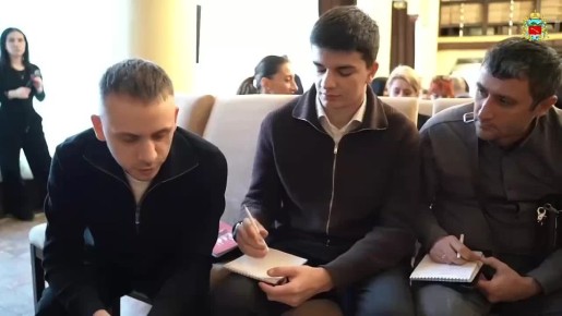 ����� 200 ���������� ���������������� ������� ������� � ������ �������-����