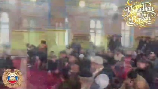 Высшее руководство Суннитской мечети во главе с председателем Духовного управления мусульман муфтием Хаджимуратом Гацаловым организовали встречу прихожан с представителем Госавтоинспекции УМВД Владикавказа