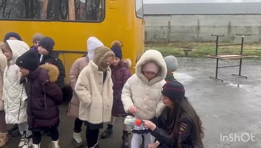 Сотрудники Госавтоинспекции Пригородного района совместно с инспекторами ПДН провели тематическую акцию «Засветись»