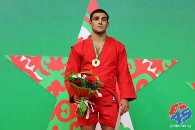 В Санкт-Петербурге проходит чемпионат России по самбо