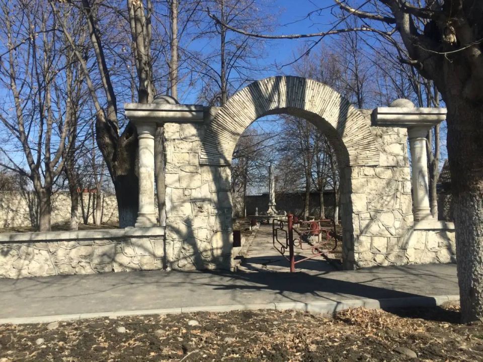 В Беслане благодаря нацпроекту благоустроят три сквера