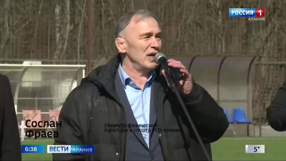 Всероссийский турнир по футболу, посвященный памяти Героев Осетии, стартовал во Владикавказе