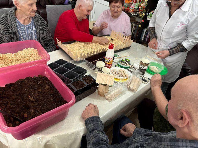 В рамках реализации федерального проекта «Старшее поколение» национального проекта «Семья» в доме-интернате для пожилых и инвалидов Северной Осетии прошло уникальное занятие по гарденотерапии