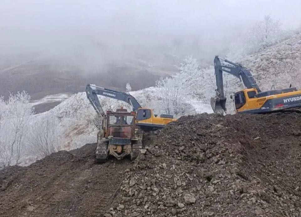 Реконструкция дороги «Гизель – Кармадон – Даргавс – Дзуарикау» началась в Северной Осетии