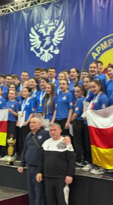 Сборная команда Северной Осетии по армрестлингу заняла первое место на первенстве России