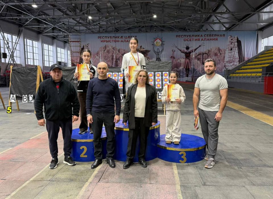 В «Манеже» прошел чемпионат и первенство РСО-А по стрельбе из лука!