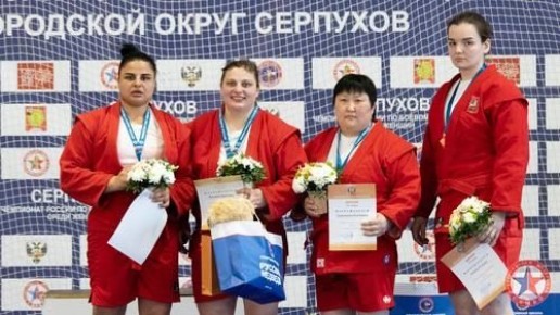 В Московоской области прошел первый в истории чемпионат России по боевому самбо среди женщин