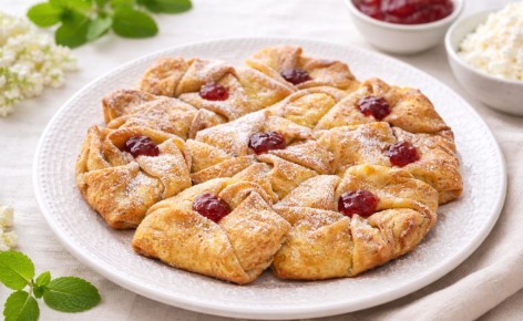 Блинчики с творожной начинкой: необычная подача и оригинальный вкус