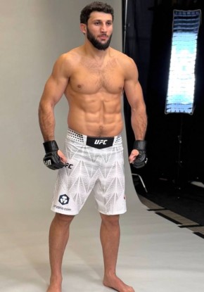 �������� ���������� ����������, ������ ������ ��������� ����� ��������� � ��� ������ ���������� �������� ����, ������� ��������� �� ������� ����������� ����������� ���������� (UFC) � ���-������ � ���� �� �����������, 5 ������