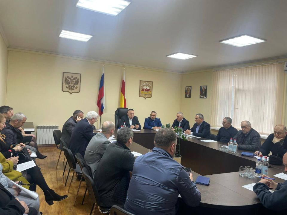 ������������ ��������� ������������� ������ �. ������������ � ���������� �������-������� ������ � ������������� ��������������� ������������ � ������������� ������� �. ������������ ������� ������� � ��������� �� ��������...