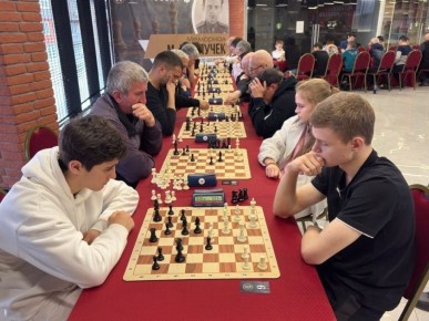 �� ������������ ��������� ����-������ ������ ���������� � ������������ ������������ ��������� ������ ���-� ������� ������� ��������� �.�. ������