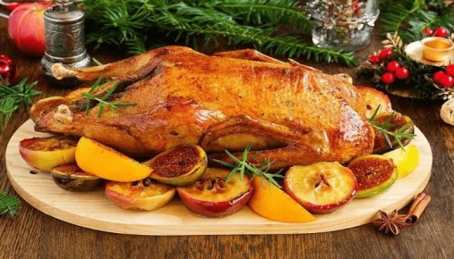 Как запечь утку в рукаве: просто, вкусно и нарядно