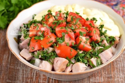 Летние мясные салаты: быстрое, вкусное и сочно