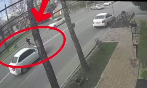 �� ������������ BMW ���� 12������� �������� ��� ��������