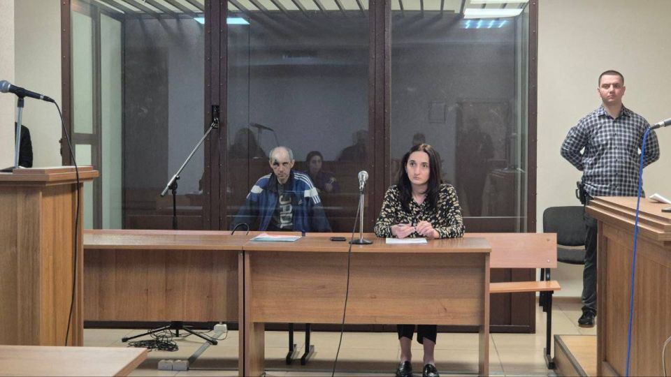 Напавший на букмекерскую контору во Владикавказе проиграл на ставках более 3 млн рублей, его отправили под стражу на 2 месяца