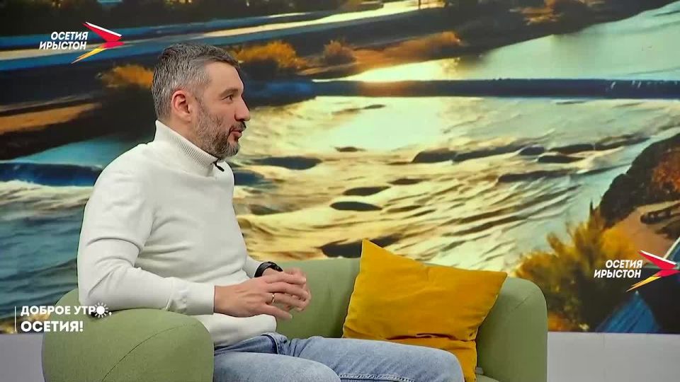 Кофейный рейв, 200 человек, танцы вокруг обжарочного аппарата и свежеобжаренный кофе прямо в цехе