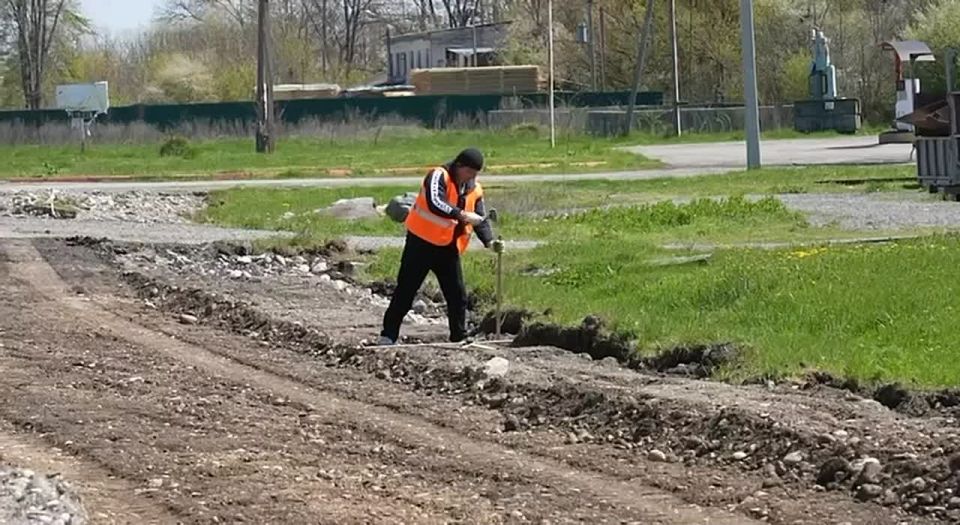 Капитальный ремонт 8,5-километрового участка трассы от Ардона до Дигоры начался в Северной Осетии