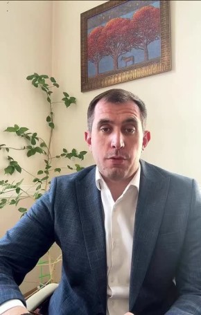 ����� ������ ������������ �������� ���-������ �� ������� ������