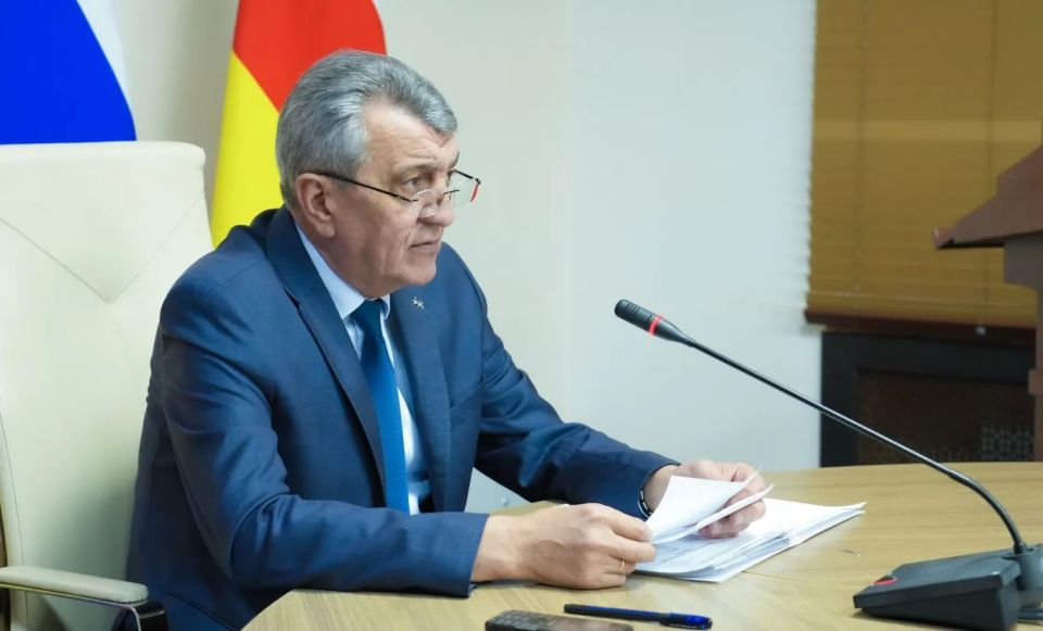 Глава РСО – Алания Сергей Меняйло провел заседание республиканской Комиссии по предупреждению и ликвидации чрезвычайных ситуаций и обеспечению пожарной безопасности Глава РСО – Алания Сергей Меняйло провел заседание республиканской Комиссии по предупреждению и ликвидации чрезвычайных ситуаций и обеспечению пожарной безопасности