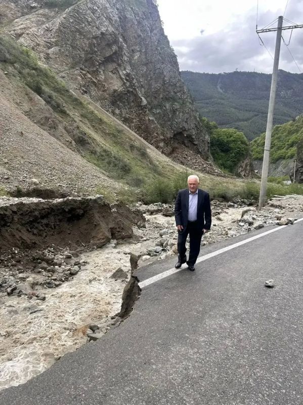 В Садоне предотвращают угрозу подтопления