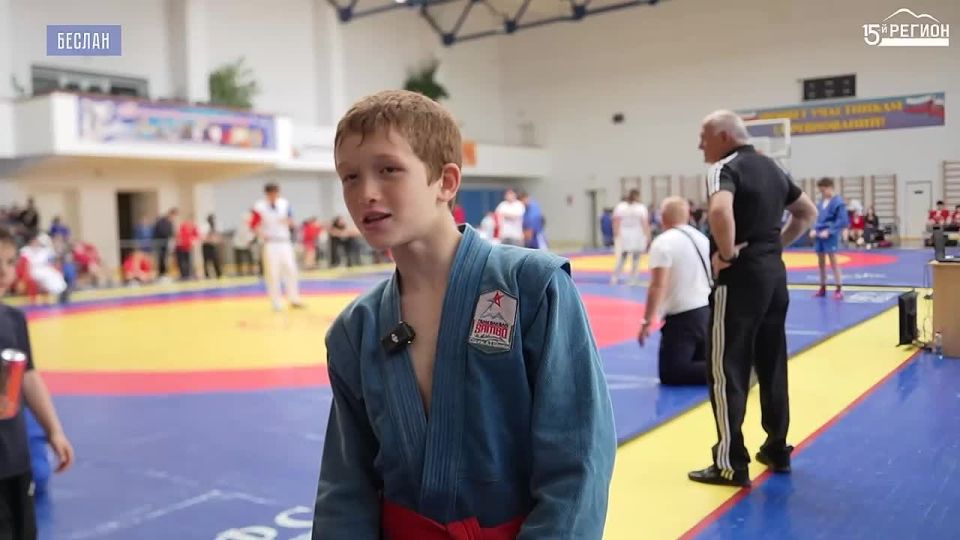Будущие чемпионы. В Беслане прошло Открытое первенство Правобережного района по самбо