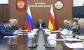 Усилить контроль за ситуацией на реке Камбилеевка, чтобы не допустить ЧП, связанных с подмывом берегов, поручил Сергей Меняйло на заседании профильной комиссии