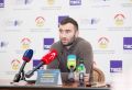 Обладатель регулярного пояса WBA в тяжелом весе россиянин Мурат Гассиев высоко оценил навыки своего соперника француза Тони Йока и выразил уверенность, что поединок получится непростым