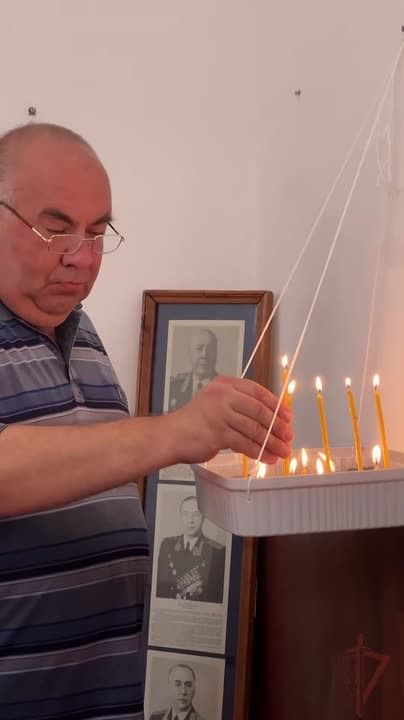 В историческом центре Владикавказа на базе Орджоникидзевского военного училища внутренних войск МВД имени С. М. Кирова состоялась встреча ветеранов, которые закончили учебное заведение в 1975, 1976, 1986, 1989, 1991 годах