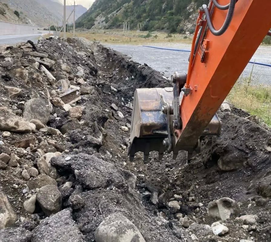 Сергей Меняйло: Продолжаем реконструкцию сетей водоснабжения горной части Алагирского района Сергей Меняйло: Продолжаем реконструкцию сетей водоснабжения горной части Алагирского района