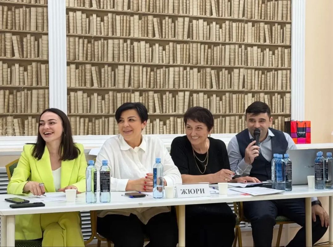 Избирательная комиссия. РСО – Алания поделилась своими управленческими практиками в рамках проекта «Управленческие практики органов исполнительной власти», который реализуется по инициативе Главы РСО – Алания Сергея Меняйло... Избирательная комиссия. РСО – Алания поделилась своими управленческими практиками в рамках проекта «Управленческие практики органов исполнительной власти», который реализуется по инициативе Главы РСО – Алания Сергея Меняйло...