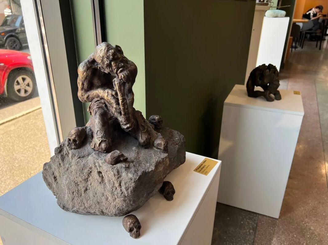 17 скульптур работы Андрея Касабиева представила картинная галерея Tgallery 17 скульптур работы Андрея Касабиева представила картинная галерея Tgallery