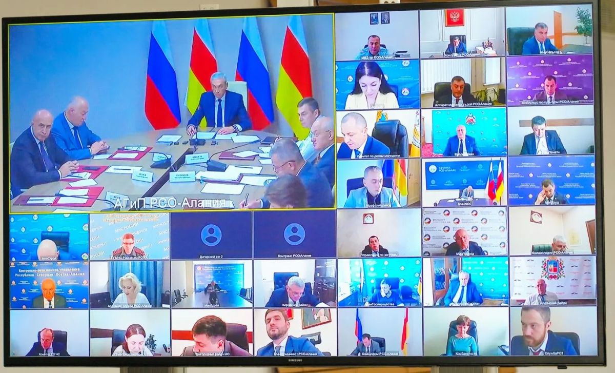 Председатель Правительства РСО – Алания Борис Джанаев провел заседание кабинета министров, на котором рассмотрены вопросы, направленные на развитие республики и повышение комфорта жителей региона Председатель Правительства РСО – Алания Борис Джанаев провел заседание кабинета министров, на котором рассмотрены вопросы, направленные на развитие республики и повышение комфорта жителей региона