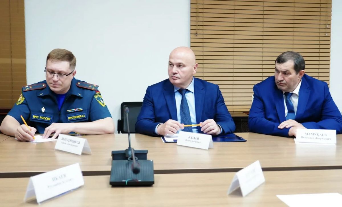 Председатель Правительства РСО – Алания Борис Джанаев провел оперативное совещание по вопросу текущего состояния противолавинных галерей Председатель Правительства РСО – Алания Борис Джанаев провел оперативное совещание по вопросу текущего состояния противолавинных галерей