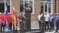 Бюст Героя России Карена Шишкина открыли в седьмой школе Моздока, носящей его имя