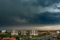 На территорию Северной Осетии продолжает оказывать влияние циклон, центр которого в настоящее время располагается над Крымским полуостровом