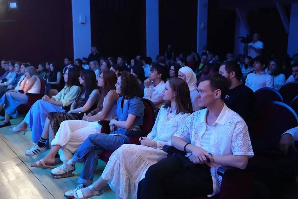 В Театре юного зрителя «Саби» состоялось торжественное закрытие II Международной школы кукольников имени Сергея Образцова В Театре юного зрителя «Саби» состоялось торжественное закрытие II Международной школы кукольников имени Сергея Образцова