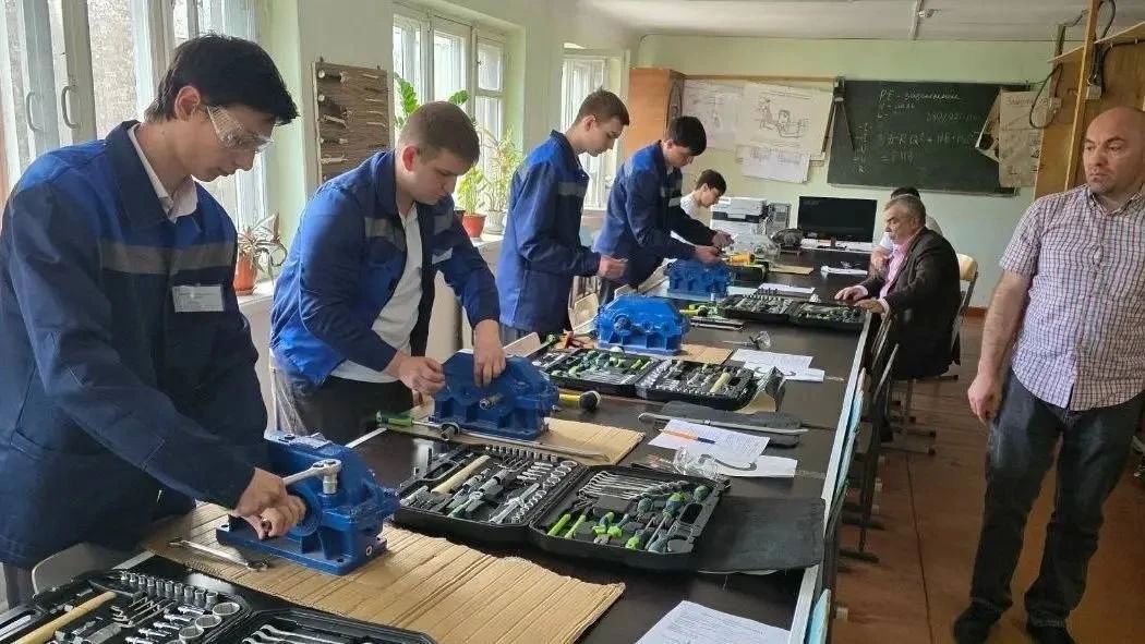 Более 3,5 тыс. выпускников колледжей Северной Осетии подтвердили навыки на демоэкзамене Более 3,5 тыс. выпускников колледжей Северной Осетии подтвердили навыки на демоэкзамене
