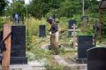 Во Владикавказе продолжается работа по расчистке городских кладбищ