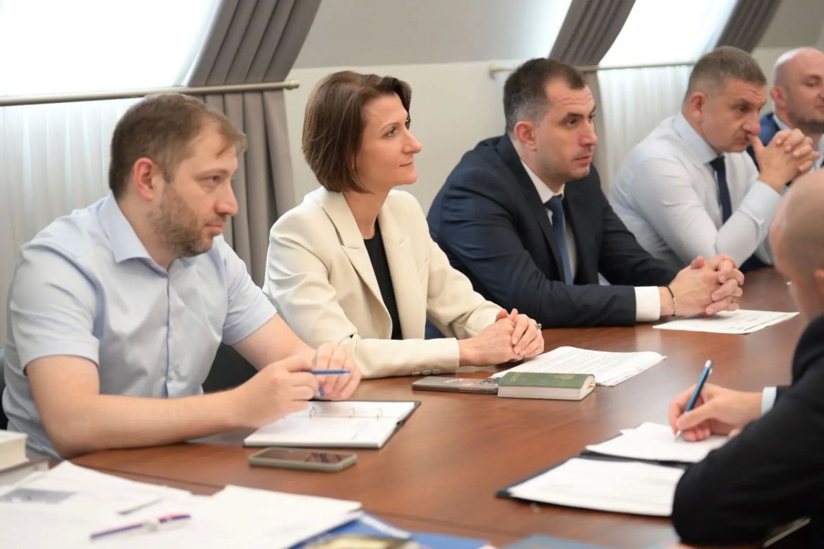 Провёл заседание организационного комитета по подготовке к форуму «АрхАлания», который пройдет 1 и 2 октября во Владикавказе при поддержке Минстроя и Союза архитекторов России Провёл заседание организационного комитета по подготовке к форуму «АрхАлания», который пройдет 1 и 2 октября во Владикавказе при поддержке Минстроя и Союза архитекторов России