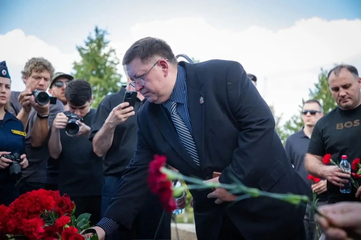 Сегодня в Беслане завершается трехдневная Вахта памяти Сегодня в Беслане завершается трехдневная Вахта памяти