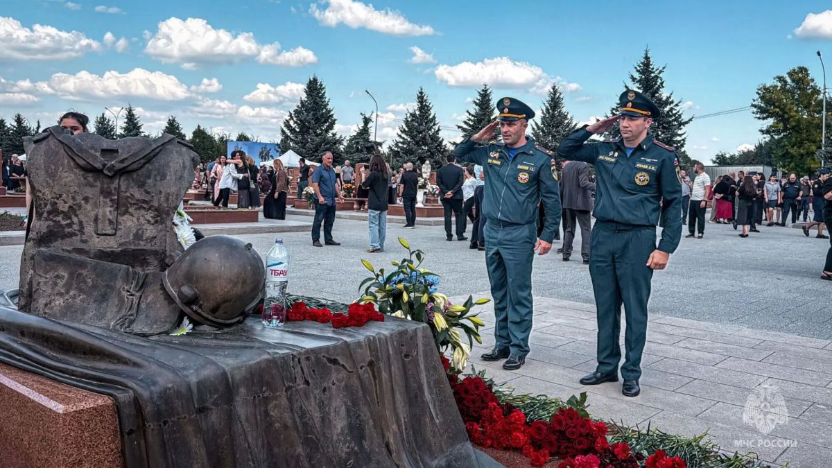 Пустота, которую не заполнить… Пустота, которую не заполнить…