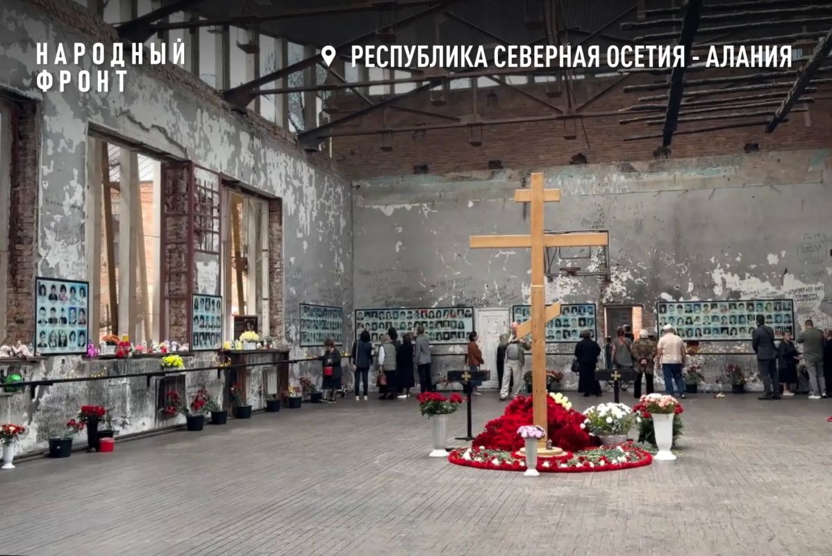 22 года назад Беслан потрясла трагедия 22 года назад Беслан потрясла трагедия