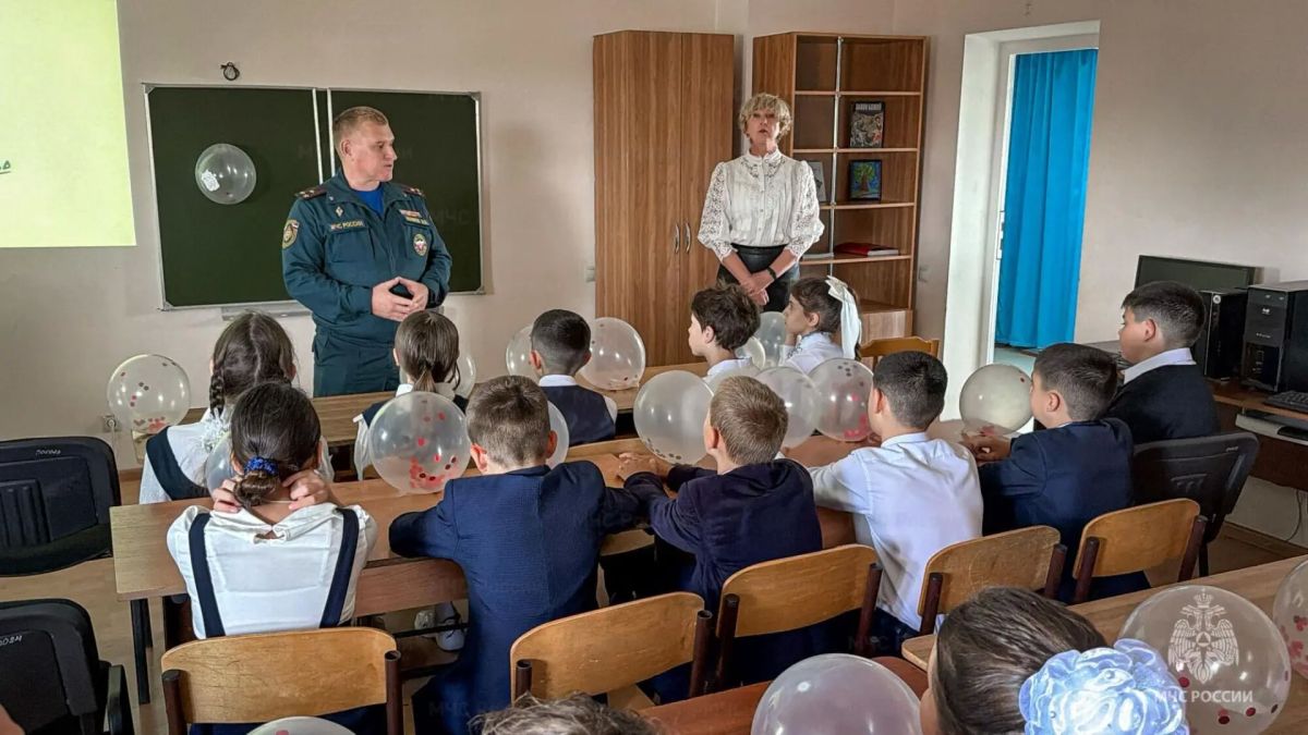 Уроки безопасности проходят в школах Северной Осетии Уроки безопасности проходят в школах Северной Осетии